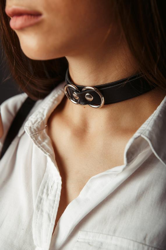 Discreet submissive day collar BDSM. O-ring choker for girlfriend - Shop  Cyberpunk Jewelry Boutique Necklaces - Pinkoi